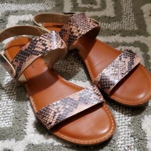 Like New Rock & Candy Bayrose Brown Snake Print Sandals